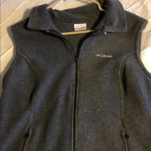 Columbia vest